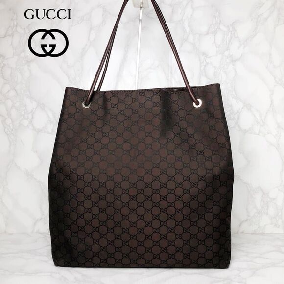 GUCCI - Gifford - GG Canvas Tote Bag - COA NEW - Picture 1 of 10